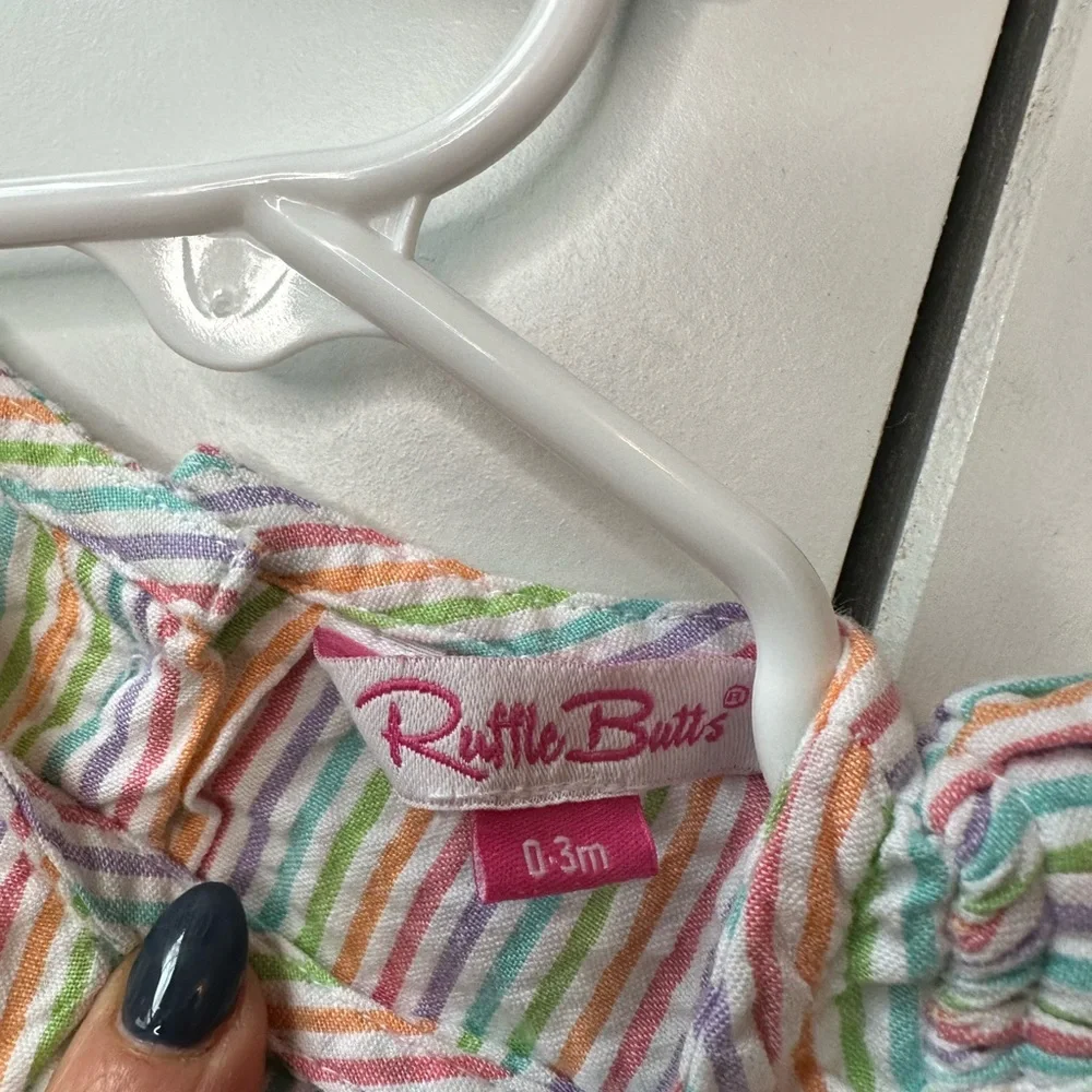 Ruffle Butts Classic Ruffle Romper in Rainbow Seersucker (Size 0-3 Months) 🌈